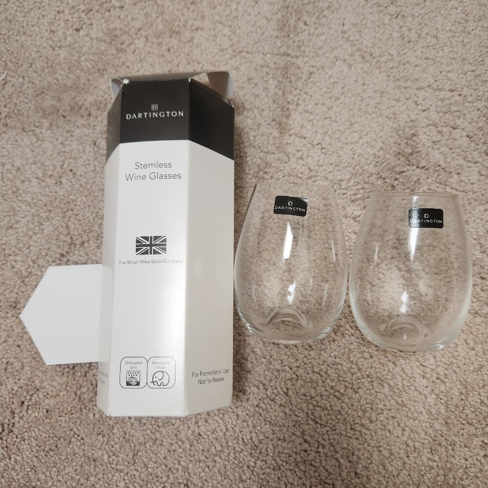 Brand New 2 Dartington Crystal English wine glasses